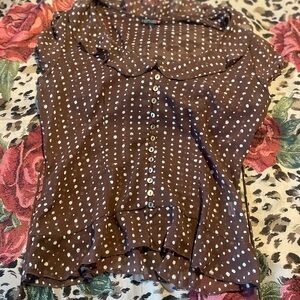 Dressy top with ruffled shirt sleeves